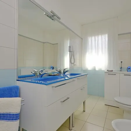 Mare-4 By Interhome شقة *