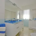 Mare-4 By Interhome Apartmán *