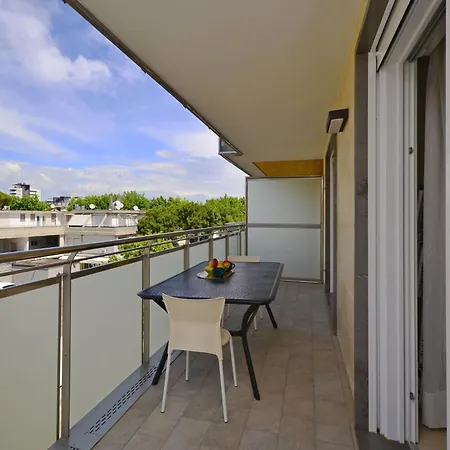 Apartmán Mare-4 By Interhome